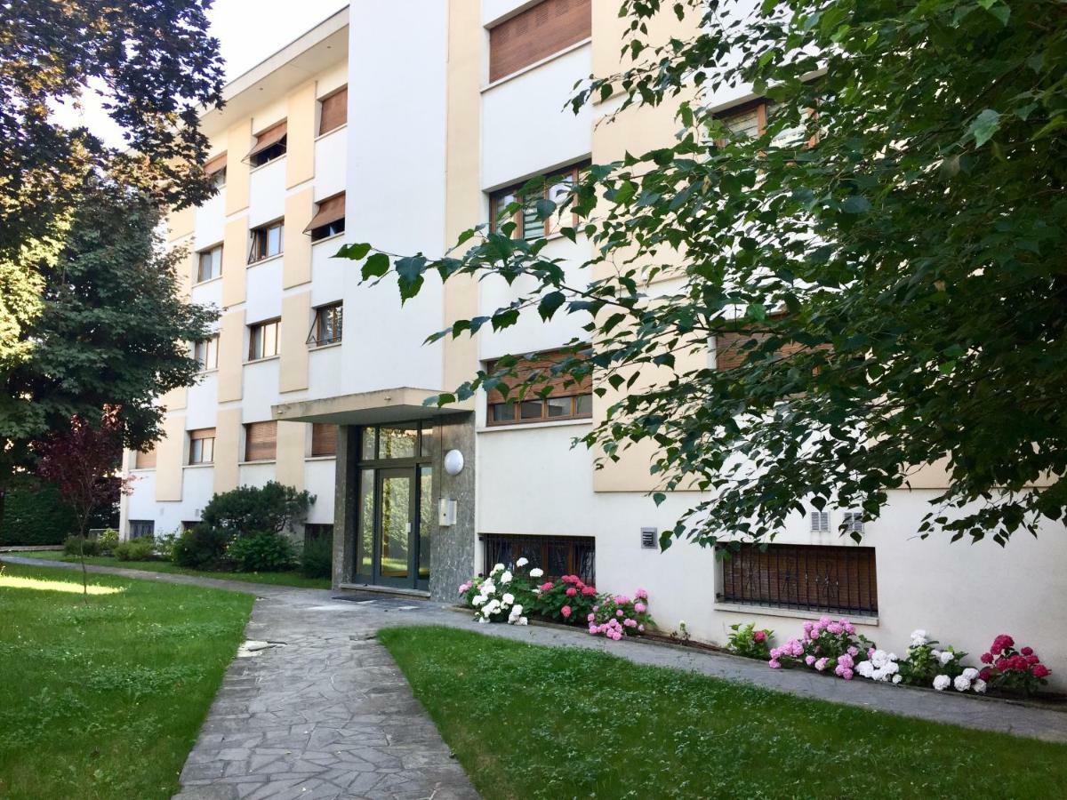 Le Chatelet- Parking Gratuit - Cosy Et Design - A 10 Mn De Geneve Annemasse Exteriör bild
