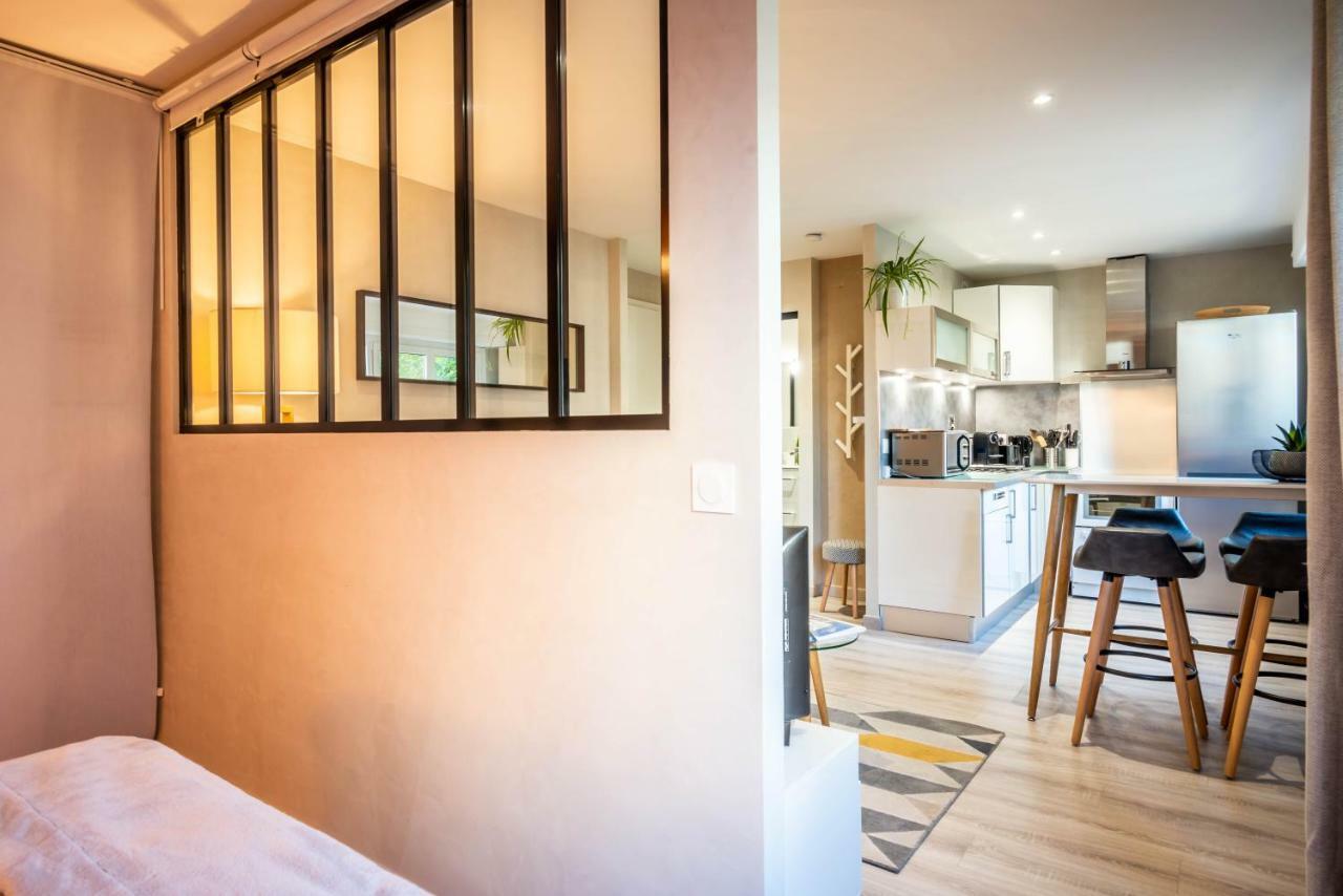 Le Chatelet- Parking Gratuit - Cosy Et Design - A 10 Mn De Geneve Annemasse Exteriör bild