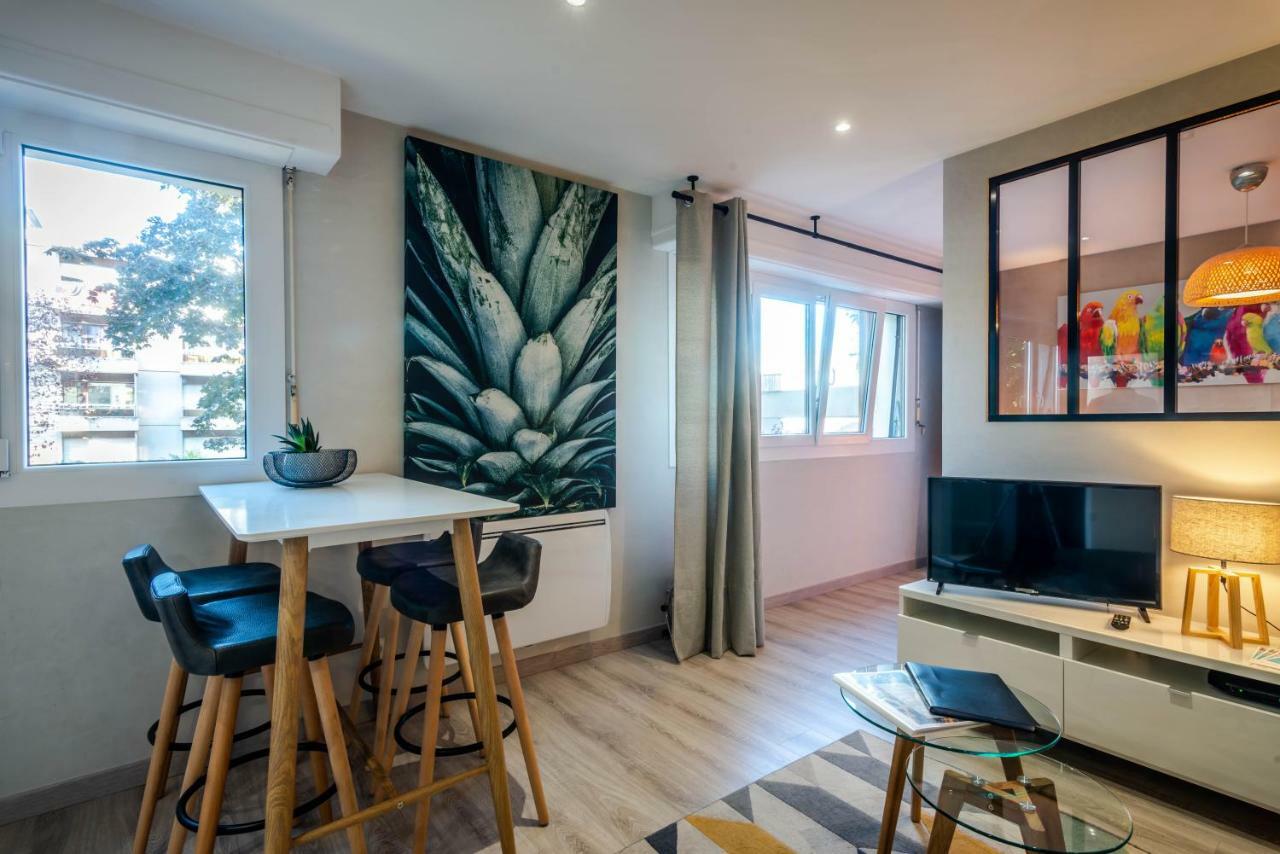 Le Chatelet- Parking Gratuit - Cosy Et Design - A 10 Mn De Geneve Annemasse Exteriör bild